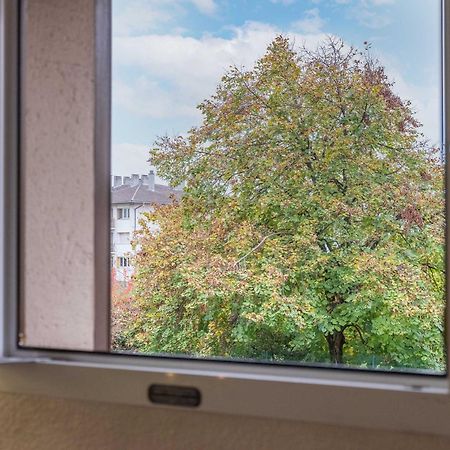 B&B Hotel Annemasse Est Екстериор снимка
