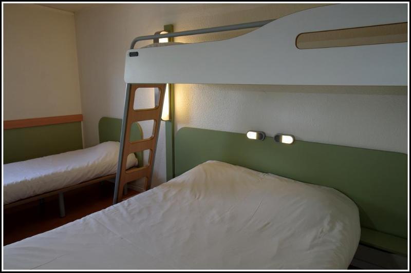 B&B Hotel Annemasse Est Екстериор снимка