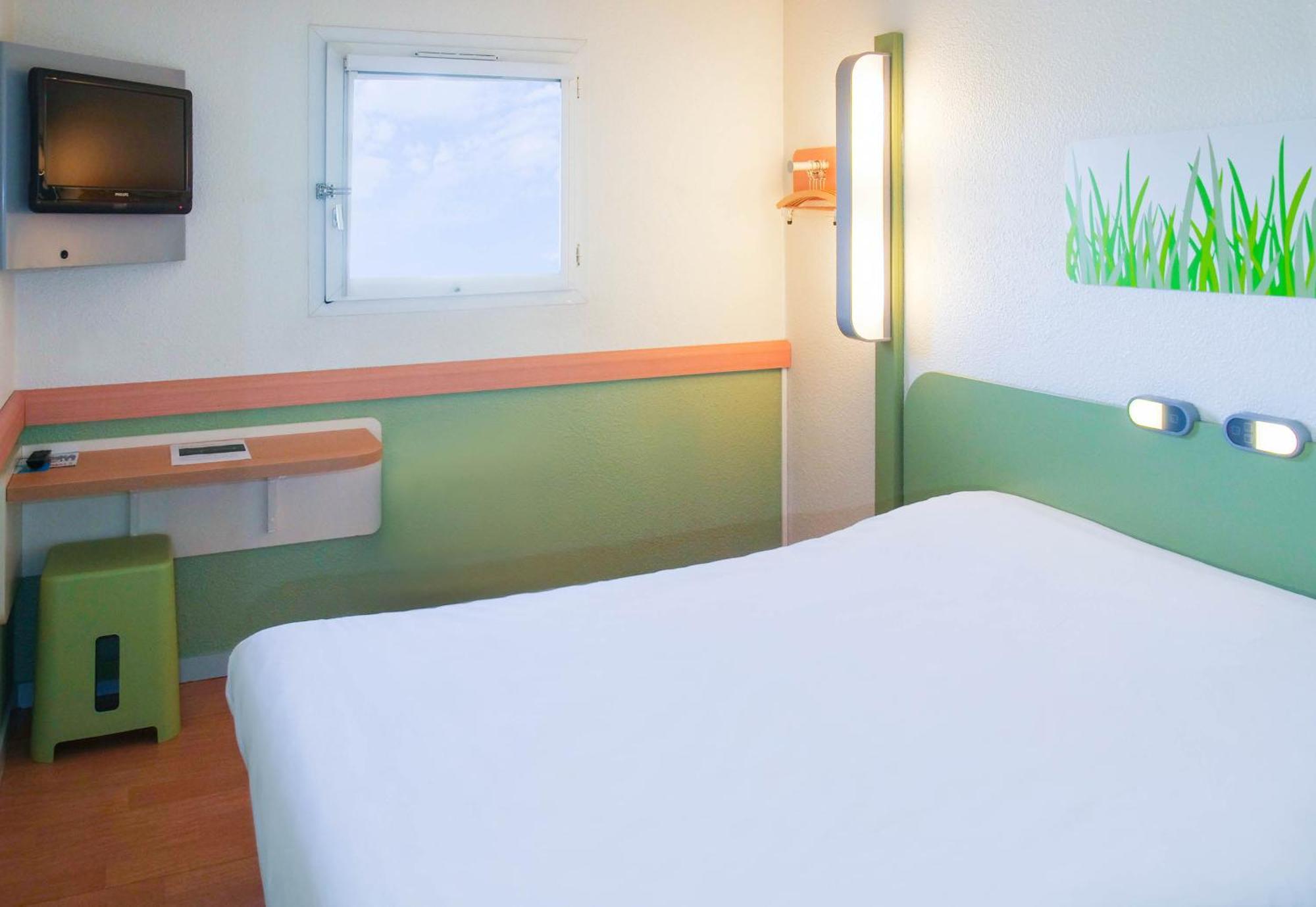 B&B Hotel Annemasse Est Екстериор снимка