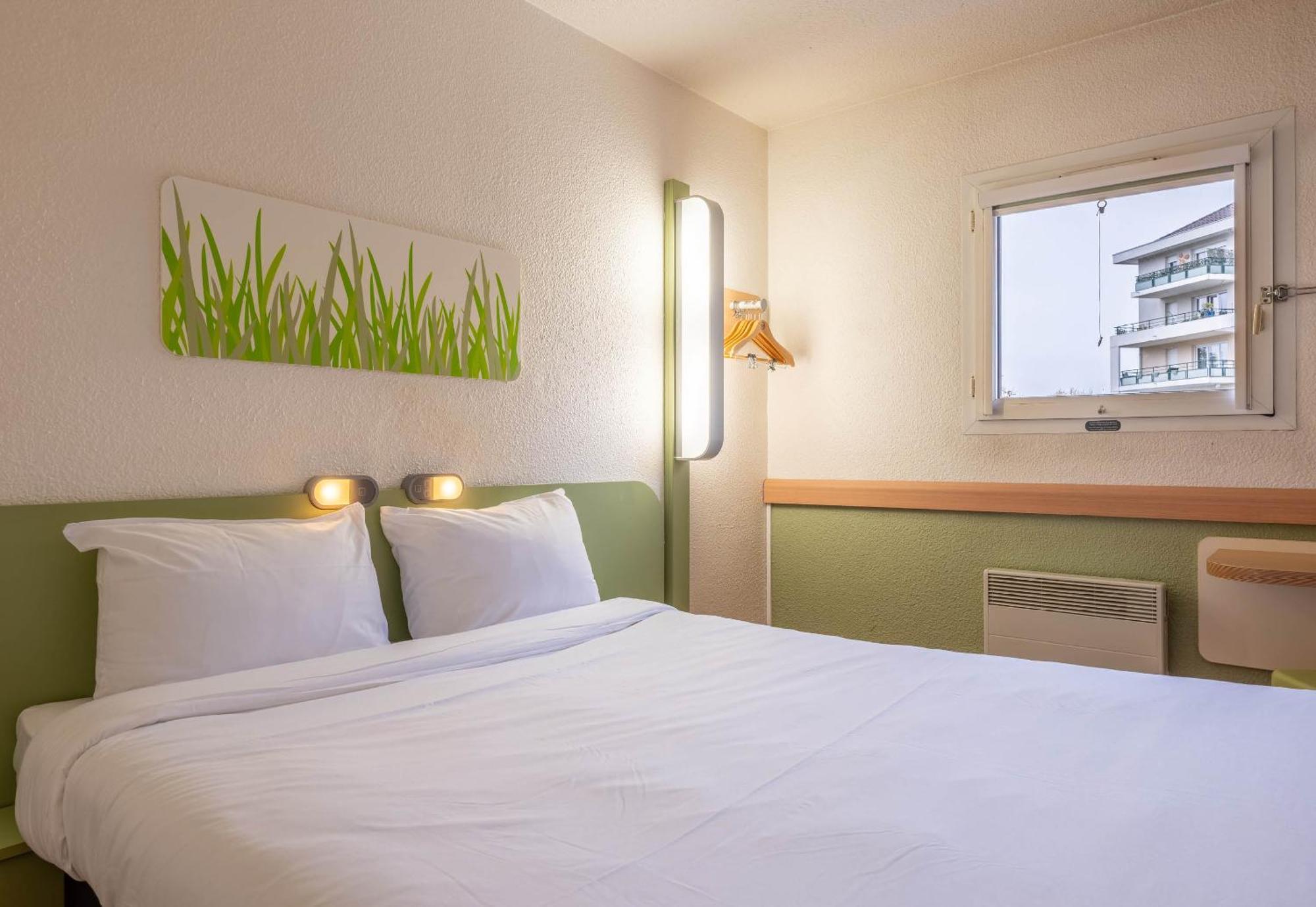 B&B Hotel Annemasse Est Екстериор снимка