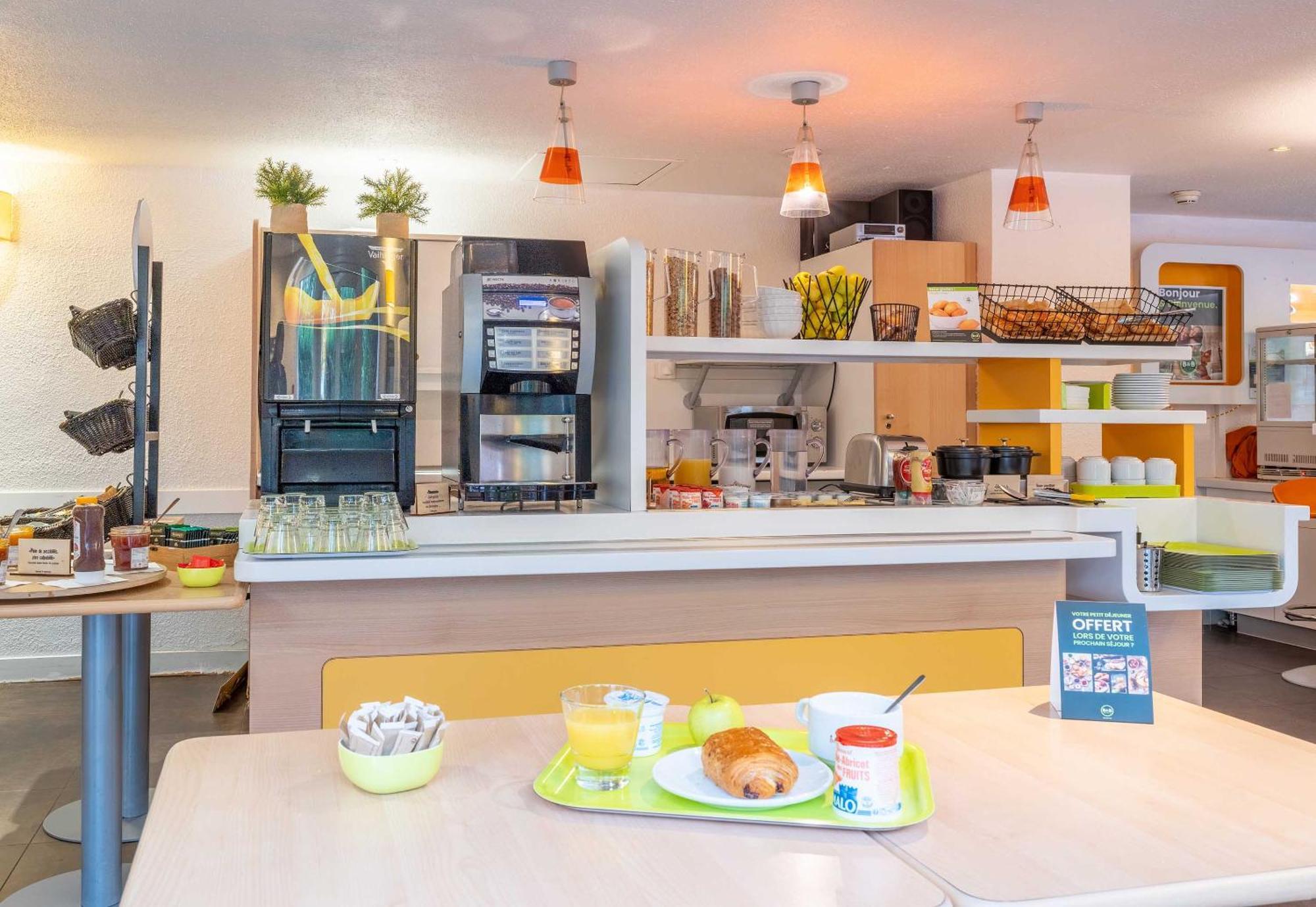 B&B Hotel Annemasse Est Екстериор снимка