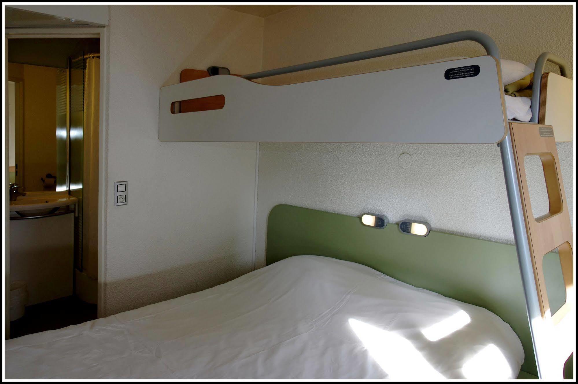 B&B Hotel Annemasse Est Екстериор снимка